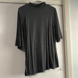🍇soft and stretchy half sleeve turtleneck grey t